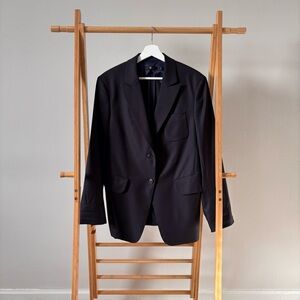 Elegant Navy Women's Blazer